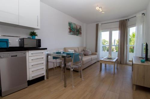 Vistamarina B208 By Ivi Real Estate Apartment Torremolinos Exterior photo